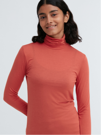 ヒートテックウルトラライトタートルネックT